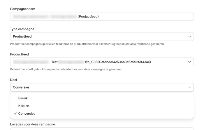 Campagnetype Productfeed gekozen met de geüploade feed als bron