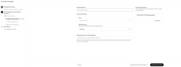 Dynamische titel-placeholder {{product.title}} in een productfeed-advertentie